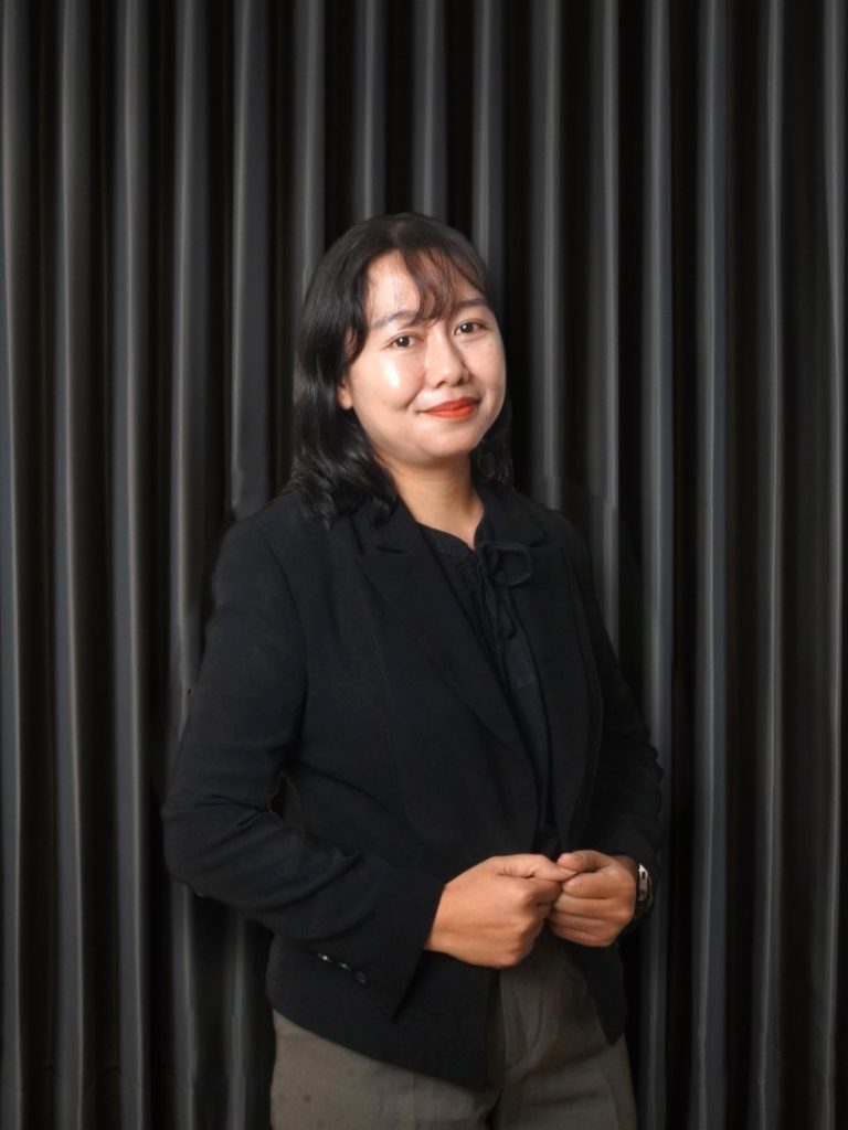 Asri Julianti, S.Pd., B.Ed., M.Si.